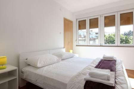 Nina, Apartment In City Centre Split Buitenkant foto